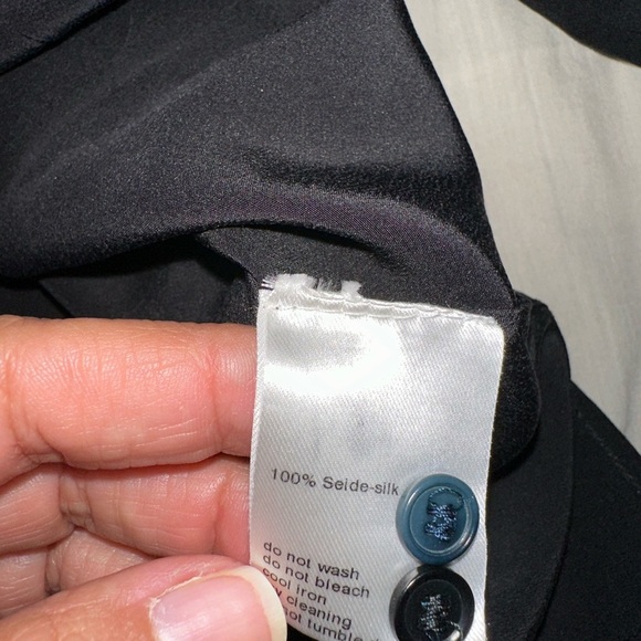 Akris Punto Blue Color block Wave Silk  Blouse (21) - Picture 6 of 8